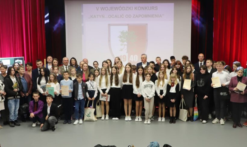 Wojewódzki Konkurs Plastyczny “Katyń…ocalić od zapomnienia” Wojewódzki Konkurs Plastyczny “Katyń…ocalić od zapomnienia”