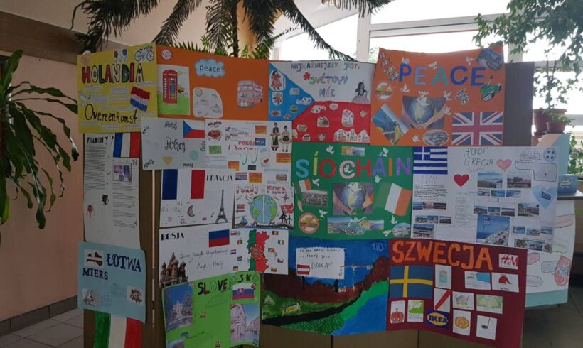 DZIEŃ  JĘZYKÓW OBCYCH