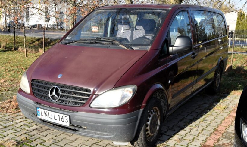 Mercedes – Benz informacja z otwarcia ofert 