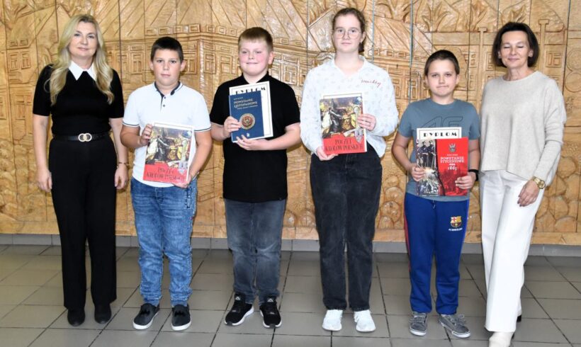 WYNIKI KONKURSU WIEDZY O GEN. FR. KLEEBERGU I SGO „POLESIE” uczniów klas IV- VIII w roku szkolnym 2025/2026 WYNIKI KONKURSU WIEDZY O GEN. FR. KLEEBERGU I SGO „POLESIE” uczniów klas IV- VIII w roku szkolnym 2025/2026