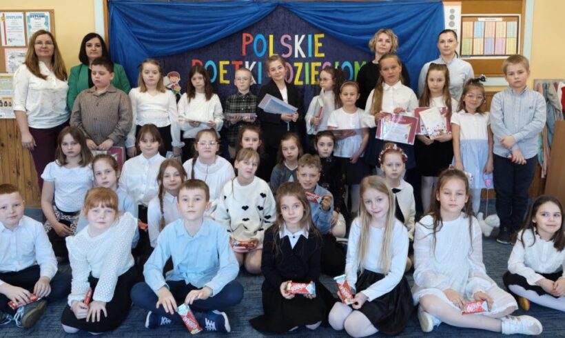KONKURS RECYTATORSKI “POLSKIE POETKI DZIECIOM”